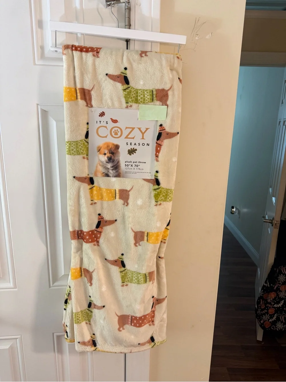 It’s Cozy Season Fall Themed Dachshund Plush Throw Blanket